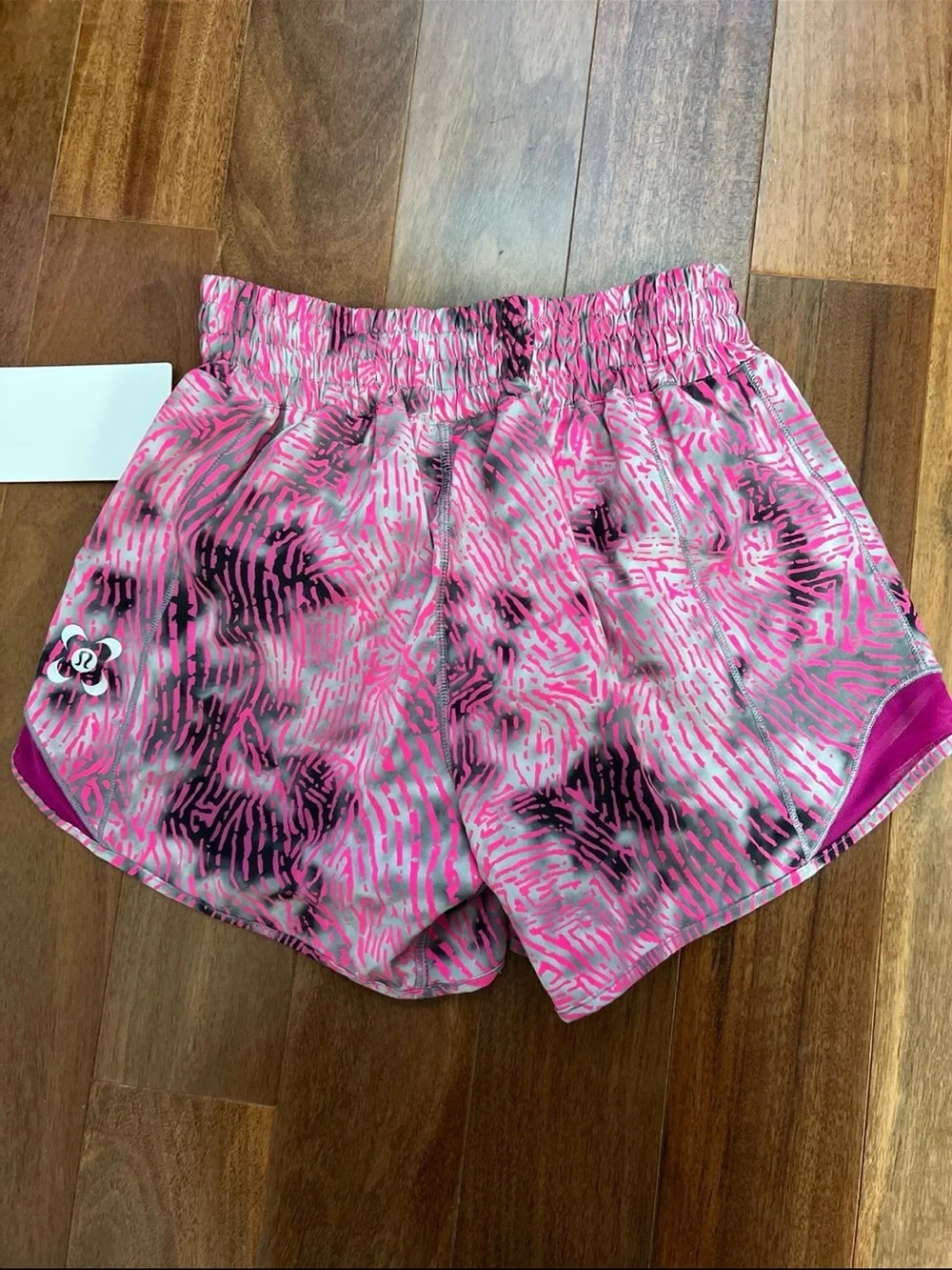 Hotty Hot Shorts NWT